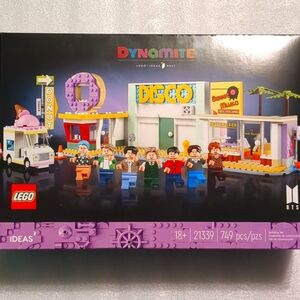 LEGO BTS Dynamite set NIB